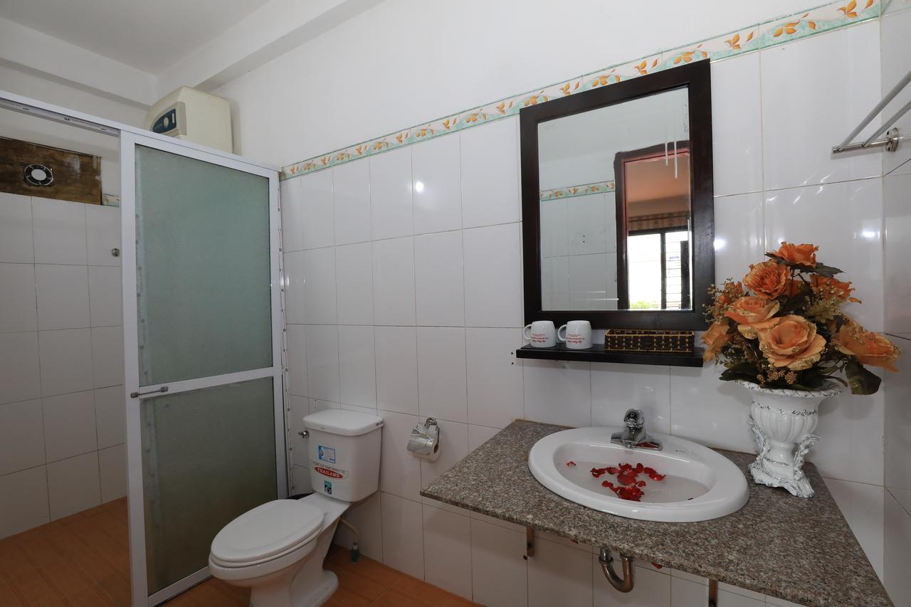 Lasapa Hotel Extérieur photo